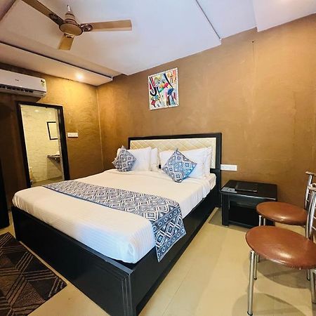 Namanbagh Hotel อัลวาร์ ภายนอก รูปภาพ