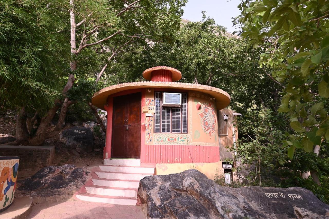 Namanbagh Hotel อัลวาร์ ภายนอก รูปภาพ